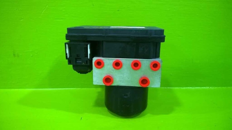 04 05 INFINITI QX56 5.6L AT ABS ANTI LOCK BRAKE SYSTEM OEM 2699-78