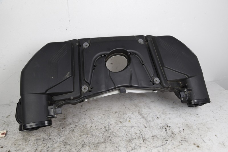 16-19 BMW G30 G11 G12 M550 750 Air Box Filter Cleaner Intake N63R W/ Sensors OEM