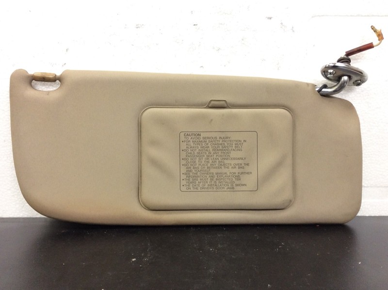 95-98 Odyssey EX Right Sun Visor Beige Sunvisor Vinyl Eyes Shade Used OEM
