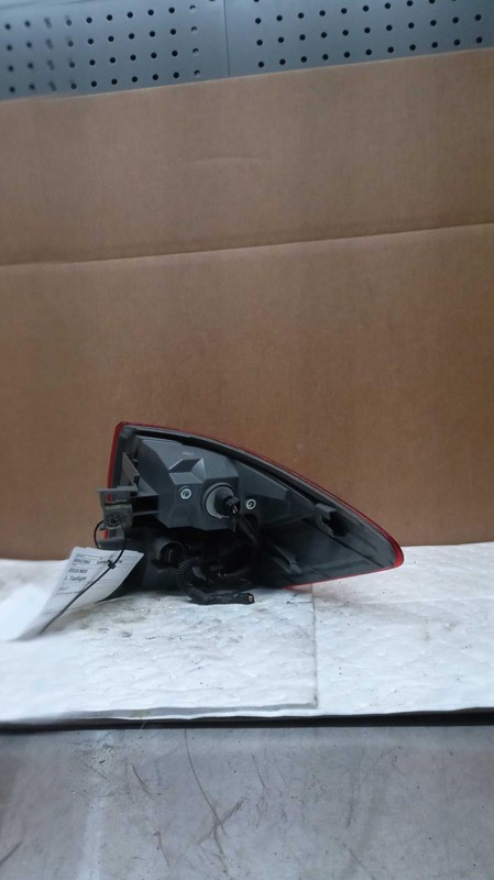 Used Left Tail Light Assembly fits: 2015 Acura Rdx quarter panel mounted Left Gr
