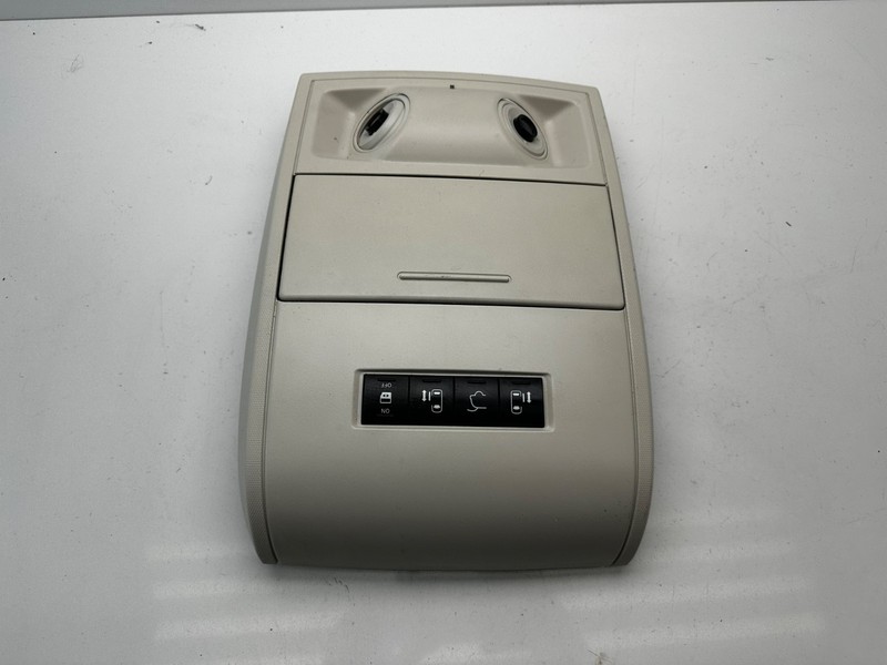 2012 VW ROUTAN Front Console Maplight L0160792AA