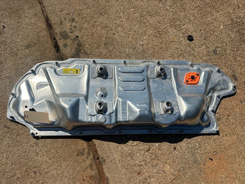 TESLA MODEL Y/3 ASSEMBLY PENTHOUSE COVER 1494171-00-A OEM N-5284