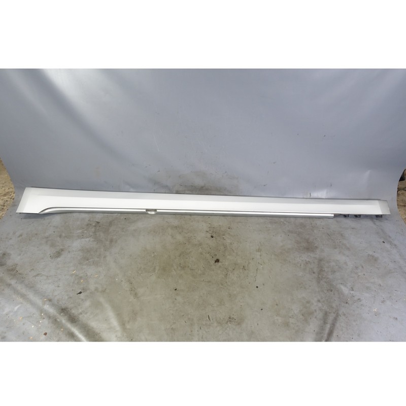 BMW G30 5-Series Left Side Skirt Rocker Panel A83 Glacier Silver 2017-2023 OEM