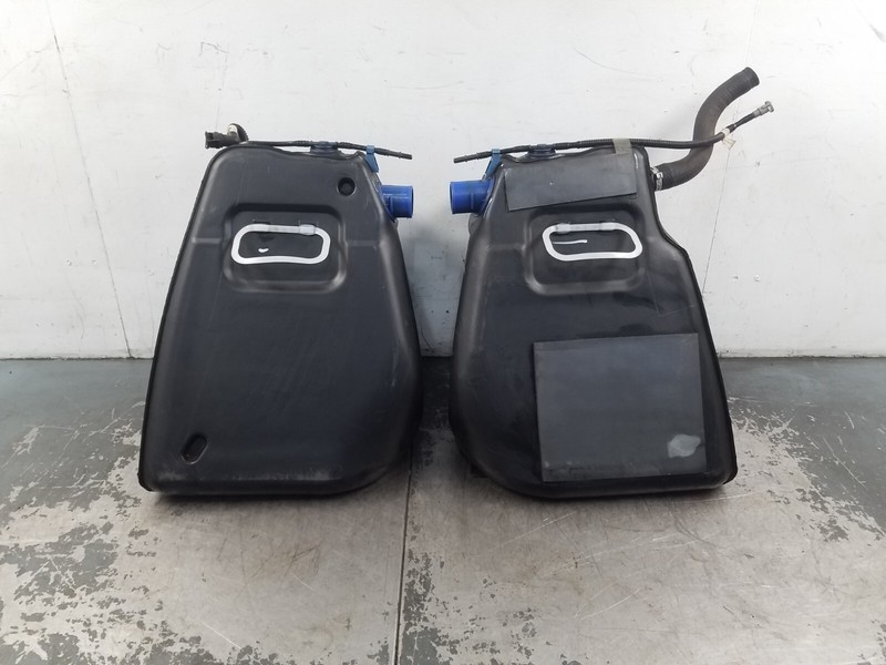 2001 Chevy Corvette C5 Z06 Fuel Tanks / Filler Neck #0137 VV9