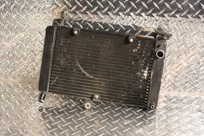 1996 YAMAHA YZF 600 R RADIATOR COOLER WITH CAP LID COOLANT COOLING YZF600 96