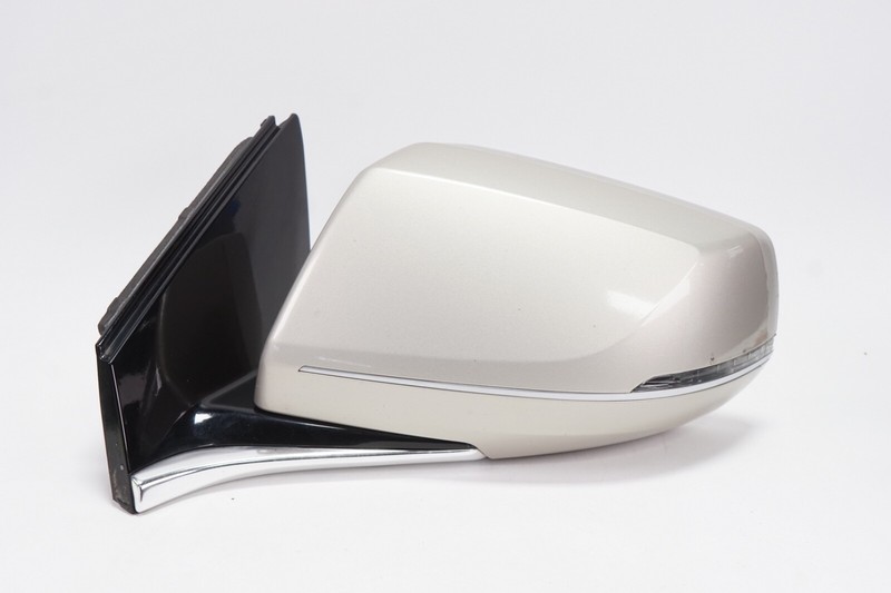 CADILLAC XTSFront Left LH Door Mirror OEM 2013 2014