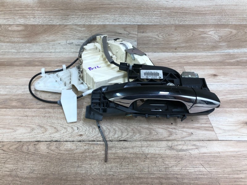 MERCEDES BENZ OEM W221 S550 S600 REAR PASSENGER SIDE DOOR ACTUATOR LATCH LOCK 3