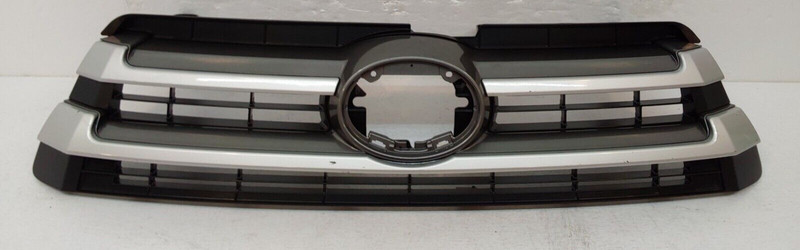 2016-2019 TOYOTA HIGHLANDER GRILLE ASSY OEM PART#53101-0E240