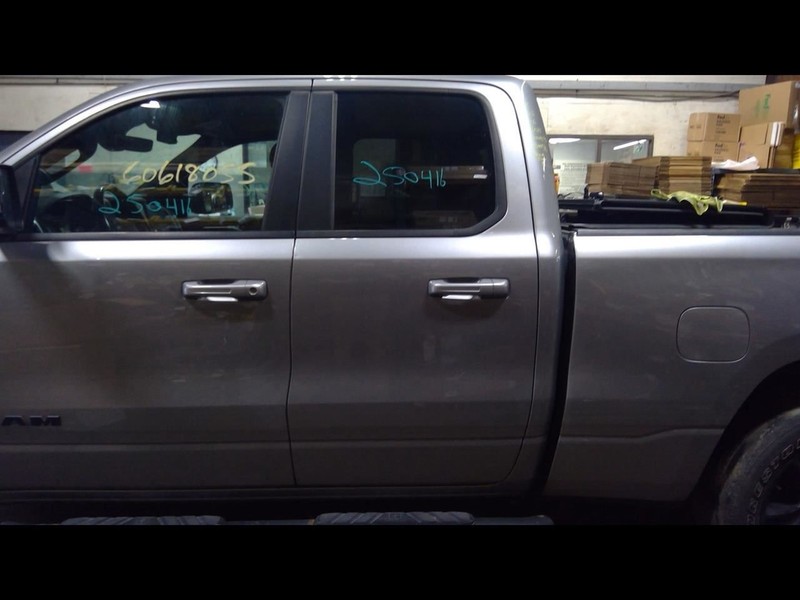 Driver Rear Side Door New Style 6 Lug Wheel Fits 19-23 DODGE 1500 PICKUP 1678807
