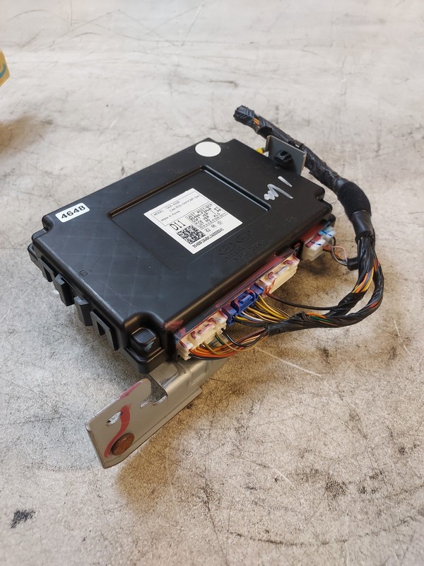 2017-2018 Hyundai Elantra Body Control Module BCM 95400-F2AW0 OEM w/ Pigtails