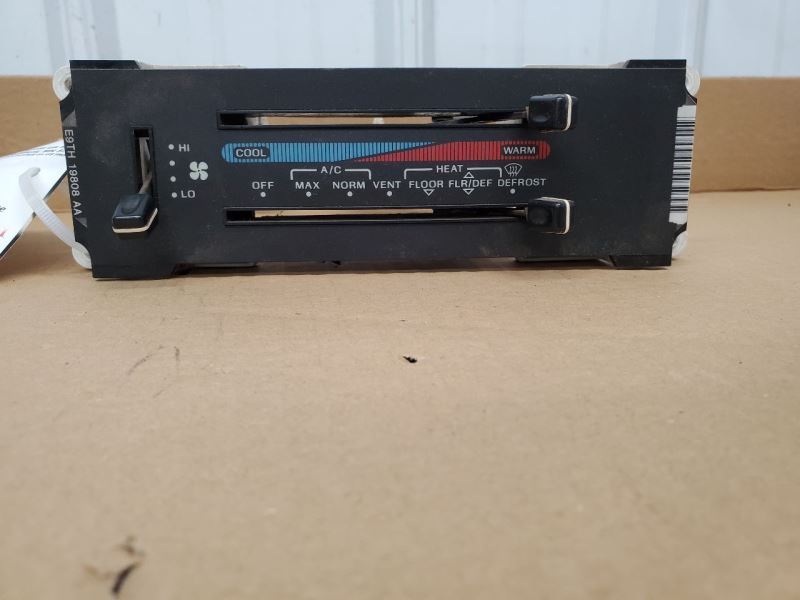Temperature Control With AC Factory Installed Fits 90-91 BRONCO 285055