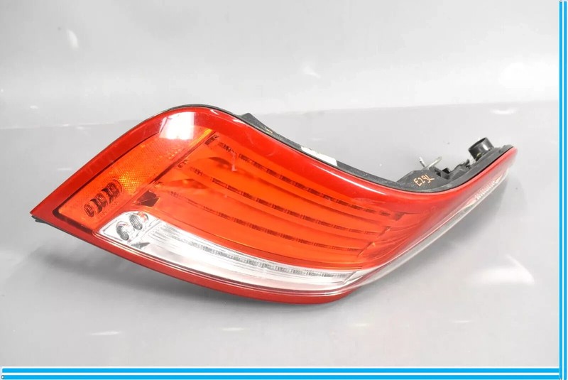 10-15 Jaguar XJ XJL X351 Rear Left Driver Side Taillight Tail Light Lamp OEM
