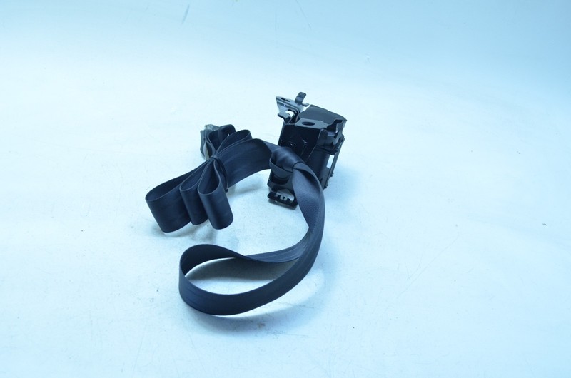 17-21 MAZDA CX-5 REAR LEFT DRIVER SIDE SEAT BELT RETRACTOR OEM