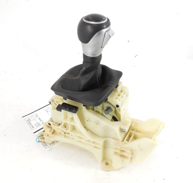 2022 22 Hyundai Venue Automatic Transmission Floor Shifter OEM