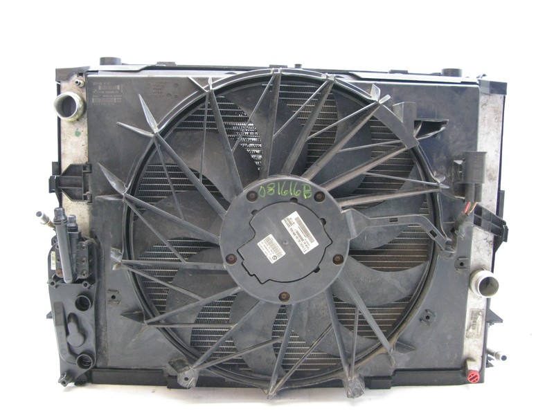 2006-2008 BMW E65 E66 750i RADIATOR CONDENSER FAN ASSEMBLY COMBO SET 81616