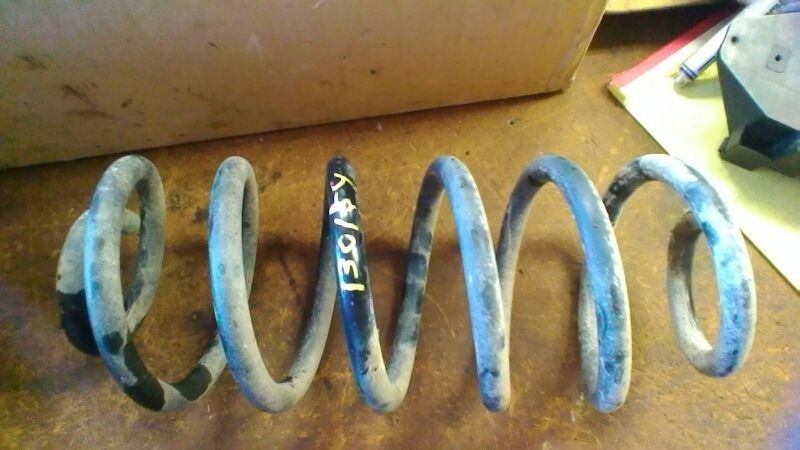 Air/Coil Spring Rear Fits 00-06 SUBURBAN 1500 96136