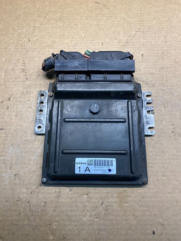 2005 Nissan Frontier Xterra 4.0L Engine Control Unit ECU Module AD9949 DW