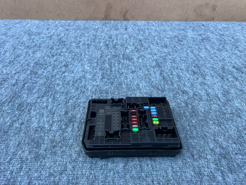 INFINITI QX60 2025-2026 OEM UNDER HOOD ENGINE BAY JUNCTION FUSE BOX UNIT 2.0T