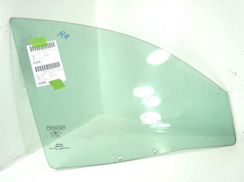 2001-2003 Oldsmobile Aurora Front Door Window Glass Passenger Right OEM