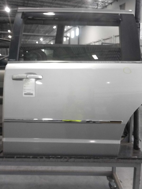 2010 Chrysler Town & Country Left Rear Door Silver 141K Mileage OEM Part