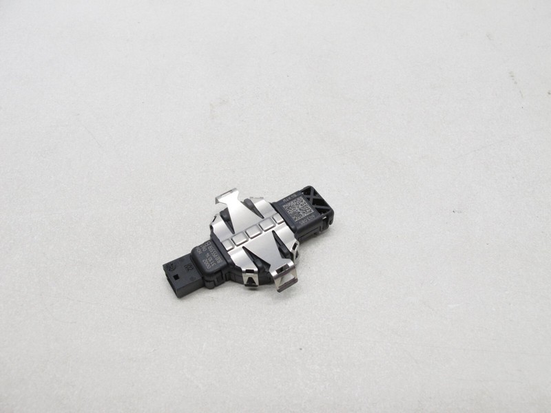 08-17 AUDI C7 A6 A7 A8 A5 S5 S6 S7 S8 WINDSHIELD WIPER RAIN SENSOR OEM 103124