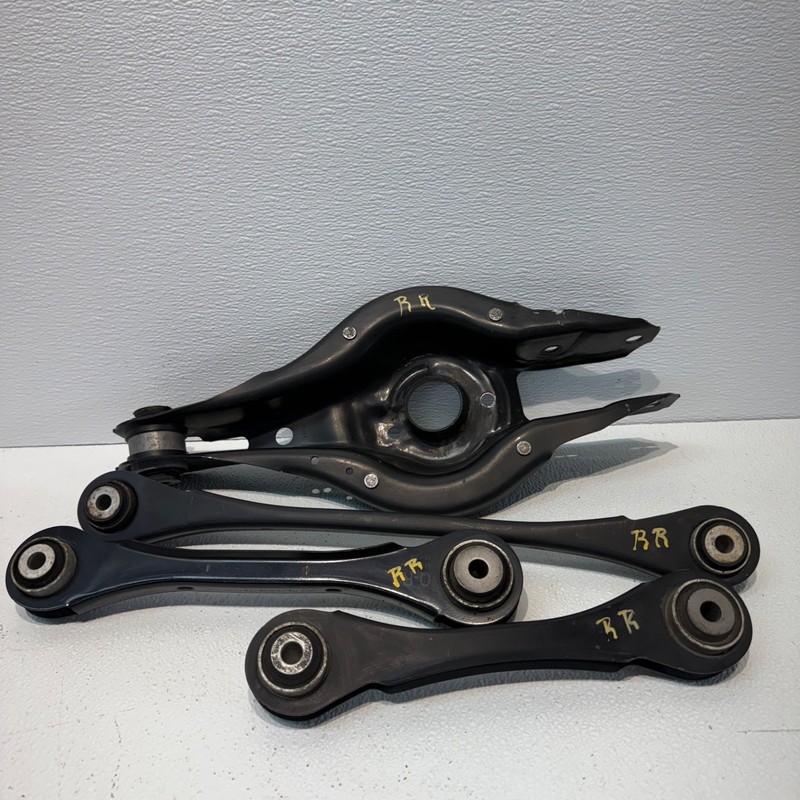 12-18 BMW 320I RWD Rear Right Control Arm Set Of 4 OEM