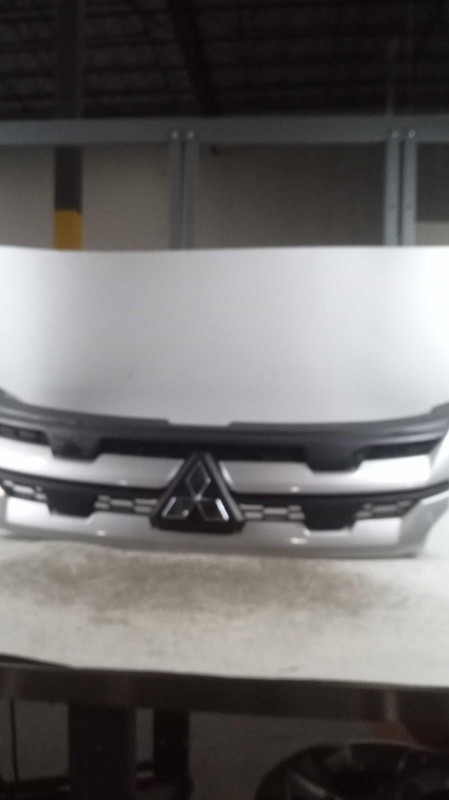 2020 Mitsubishi Outlander Sport Grille OEM Chrome Bezel 62310W140P