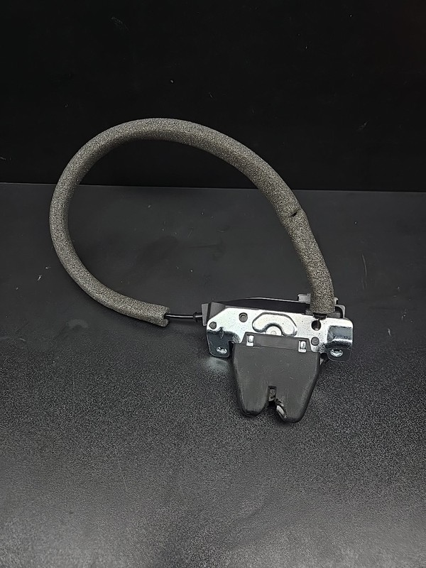 2010-2016 MERCEDES E350 W212 TRUNK DECK LID LOCK LATCH ACTUATOR & CABLE OEM
