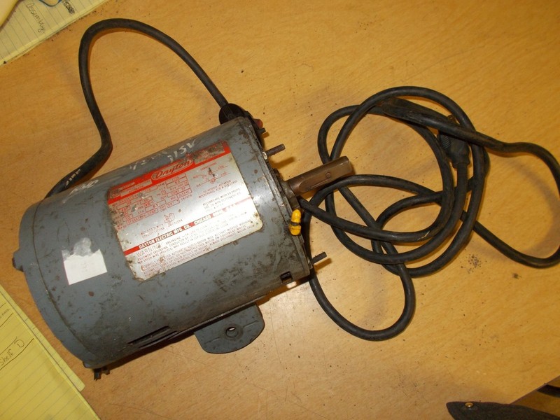Dayton 6K405C 1/2 HP RPM: 1725 125V Motor *FREE SHIPPING*