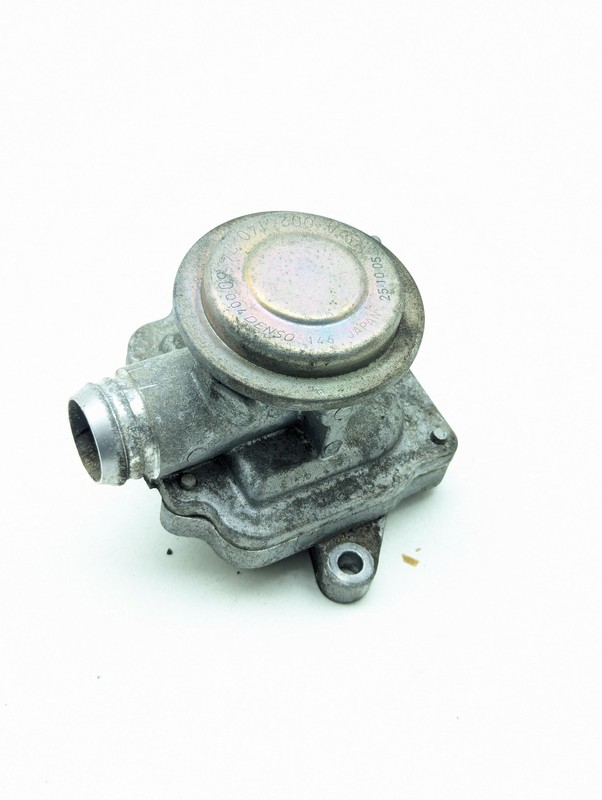 07-11 Mercedes W221 S550 CL550 Air Pump Check Valve EGR Emission 0021407460 OEM