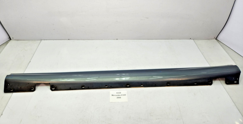 ✅03-09 OEM Mercedes W211 E350 Left Driver Side Skirt Rocker Panel Gray 747U 31k