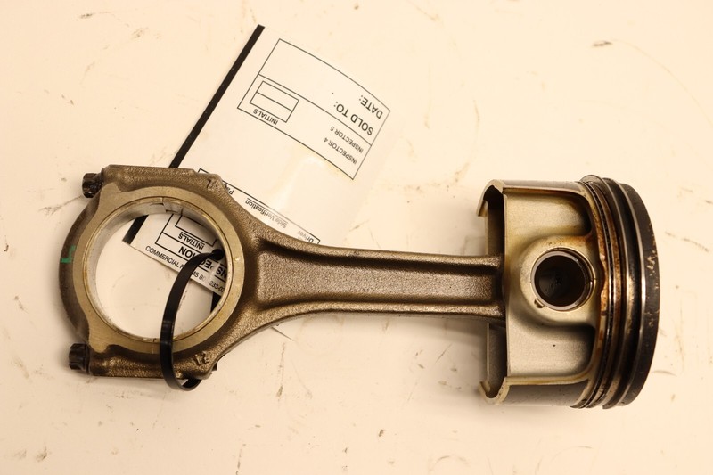 2014-2019 MERCEDES CLA45 AMG C117 2.0L ENGINE PISTON W/ ROD CONNECTIONG OEM