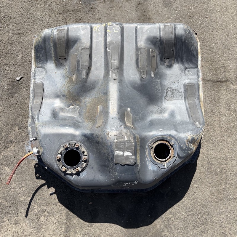 95-96 Acura TL Fuel Gas Tank 17500-SW5-A30 OEM