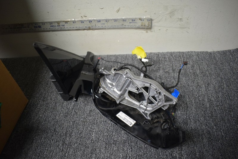BMW SIDE MIRROR FACTORY OEM