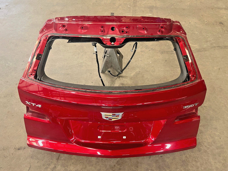 ⭐2019-2025 CADILLAC XT4 REAR TRUNK DECK HATCH LID TAILGATE LIFTGATE OEM LOT2679