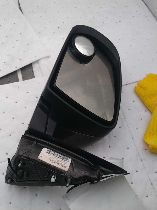 2016 Jeep Cherokee Left Door Mirror Assembly Grey OEM Used 230993