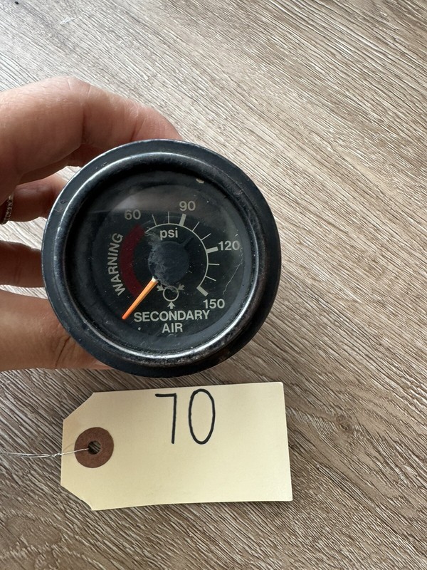 FreightlinerSecondary Air Pressure Gauge -*missing part number*