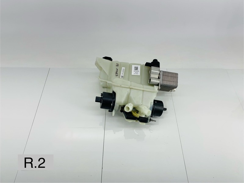 17-23 TESLA MODEL 3 SUPERBOTTLE TANK CHILLER PUMP MOTOR RESERVOIR COOLER OEM