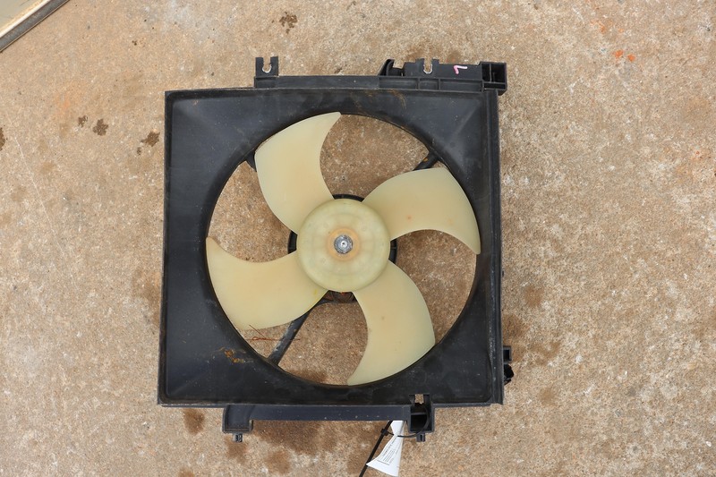 2005-2014 SUBARU LEGACY 2.5L RADIATOR COOLING FAN MOTOR ASSEMBLY OEM