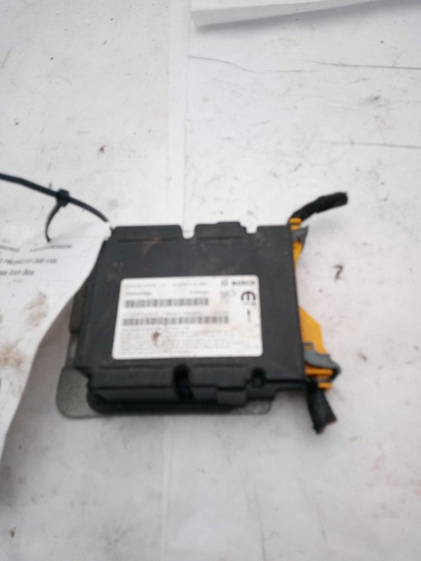 Used Air Bag Module fits: 2021 Ram Promaster 1500 van Air Bag ID 68336643 Grade
