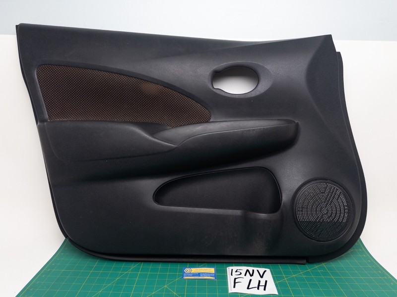 2014 Nissan Versa Note FRONT LEFT DRIVER SIDE INTERIOR DOOR PANEL TRIM OEM