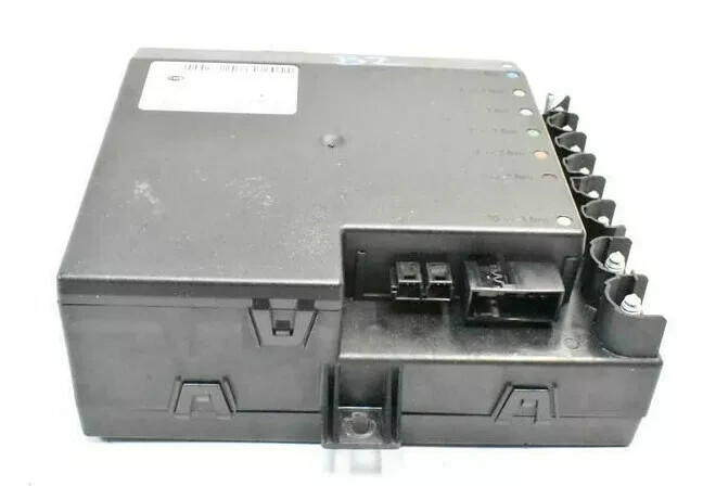 07-14 Mercedes W221 S550 CL550 Electric Power Supply Control Fuse Box Module OEM