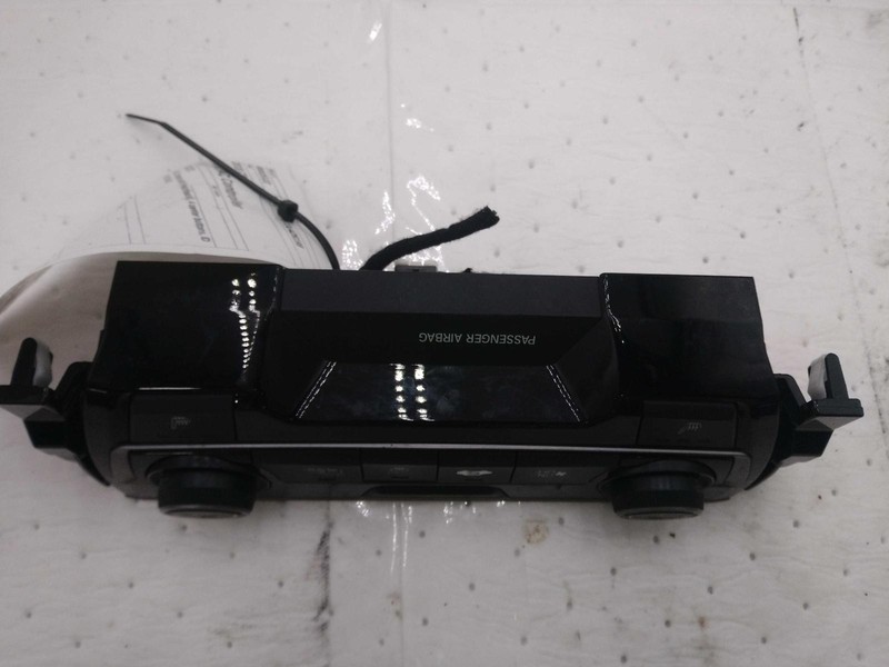 Used A/C Selector Switch fits: 2018 Honda Civic w/AC Europe built Hatchback 4 ce
