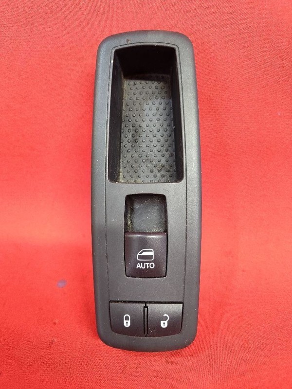 2011-2019 Chrysler Dodge FRONT RIGHT PASSENGER Door Lock Window Switch w/ Bezel
