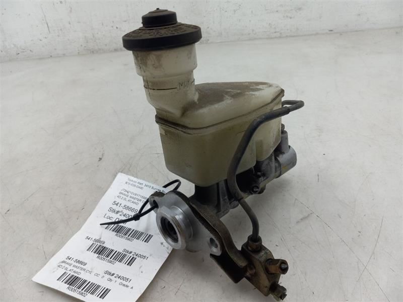 97-00 TOYOTA RAV4 2.0L AWD AT BRAKE MASTER CYLINDER