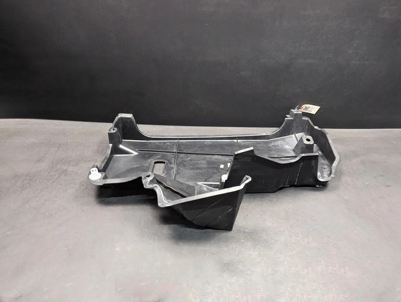 Rear Left Under Cover Splash Shield 2021 Toyota C-HR 57628-F4010 2018 - 2022 X