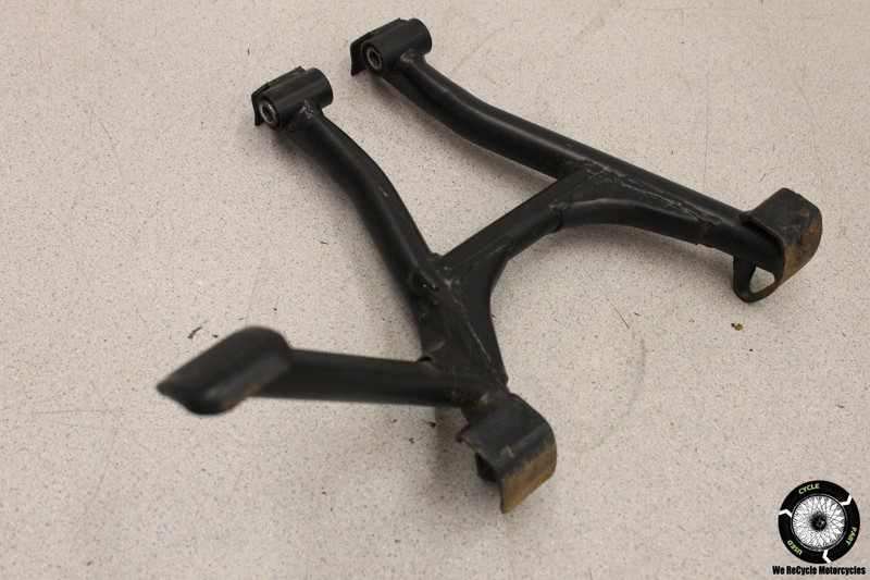 2007 Suzuki GS500F CENTER MAIN STAND SUPPORT GS 500 07
