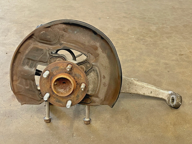 ⭐2001-2006 LEXUS LS430 RWD FRONT LEFT LH SIDE SPINDLE KNUCKLE HUB OEM LOT2646