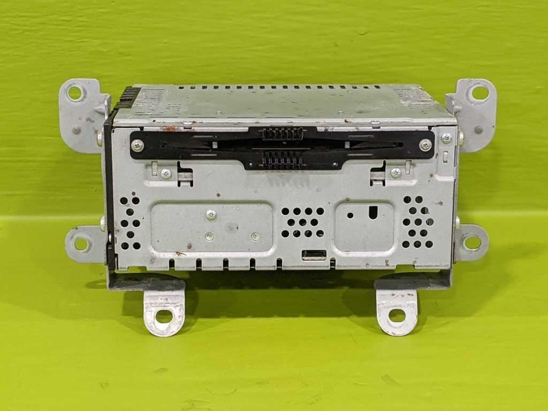 15 MKC FACTORY RADIO RECEIVER AM FM CD MP3 W/O HIGH DEFINITION RADIO OEM 3809-4