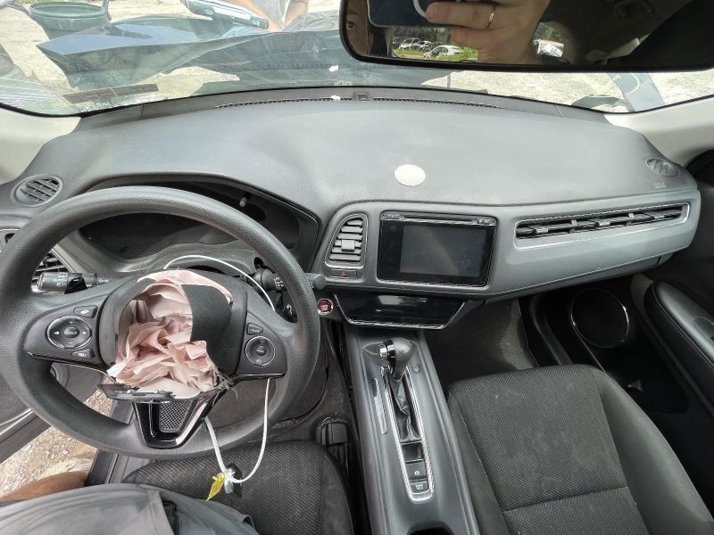 2016-2022 HONDA HR-V DASH PANEL BLACK TC:-A-M 88K -EX- 55303